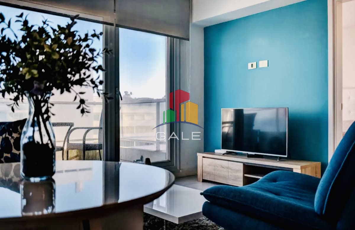 Apartamento Céntrico de 2 Dormitorios con Vista al Mar, en el corazón de la Península de Punta del Este  -