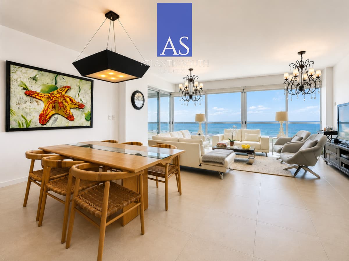 Espectacular apartamento esquinero en Torre Le Parc, Playa Brava, Punta del Este
