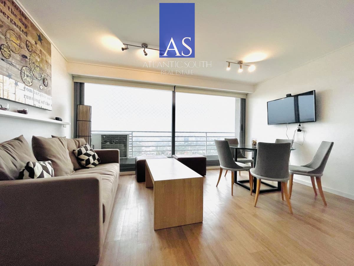 Torre de categoría Apartamento de 2 Dormitorios piscina interior garage Playa Mansa, Punta del Este