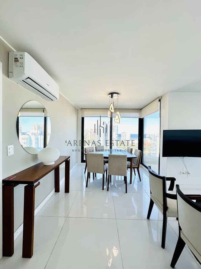 Apartamento ID.4325 - Moderno Apartamento de 3 Dormitorios en Suite, zona Hotel Enjoy, Punta del Este