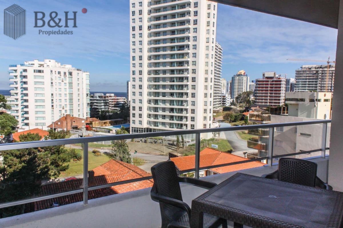 Apartamento de 2 Dormitorios en Playa Brava