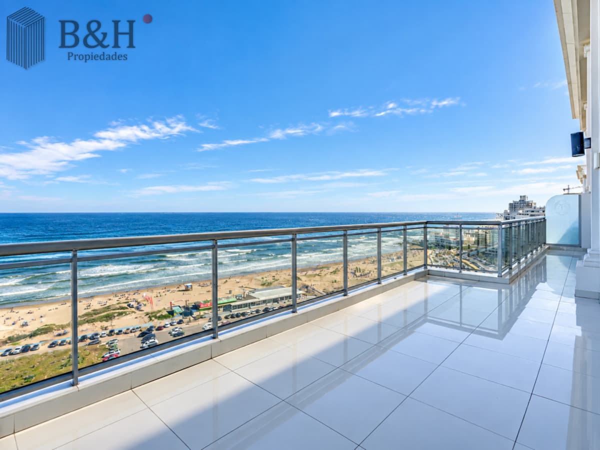 Penthouse Dúplex 5 Suites en Torre Imperiale, con Piscina Privada, Barbacoa y Vista al Mar. Playa Brava, Punta del Este