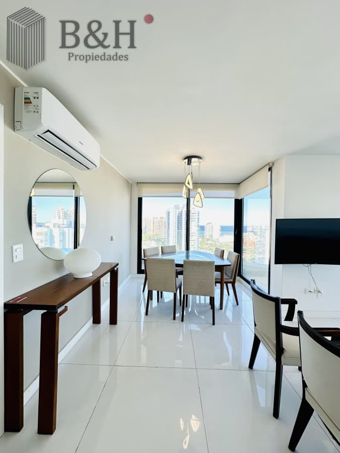 Moderno Apartamento de 3 Dormitorios en Suite, zona Hotel Enjoy, Punta del Este