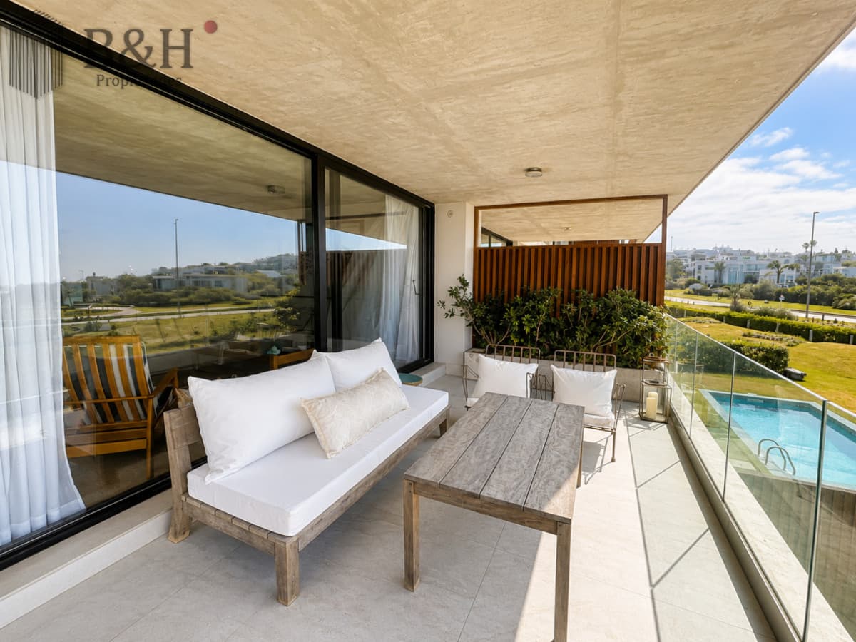 Exclusividad frente al mar en Aldeana, Manantiales. 4 suites en gran metraje
