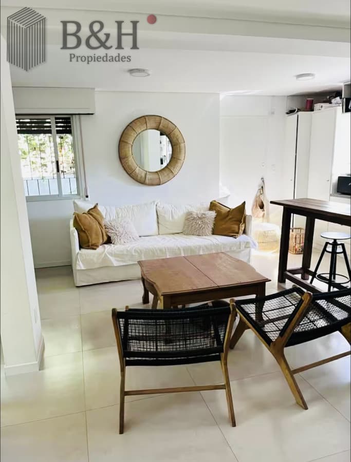 Muy Buena Casa de 3 Dormitorios, Piscina y Parrillero en Playa Mansa, Alquiler de Temporada