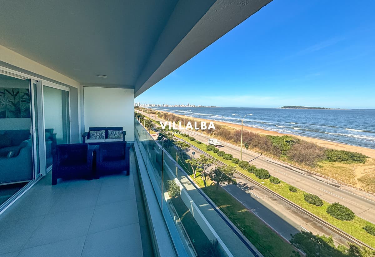 Venta Penthouse Vista al Mar Mansa Punta del Este