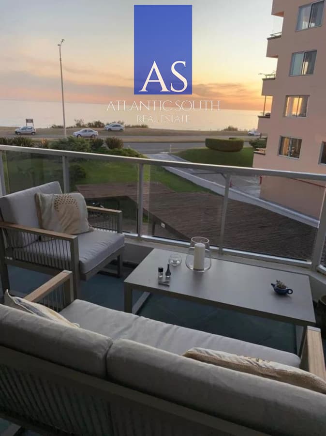 Apartamento frente al mar 3 dormitorios Playa Mansa Pinares Punta del Este