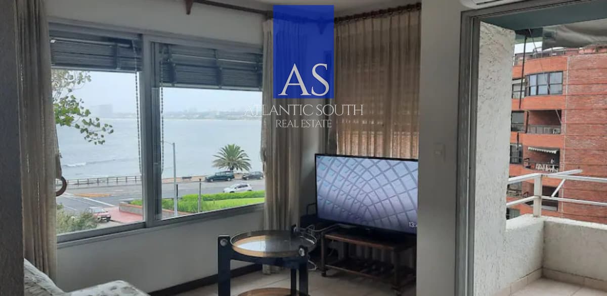 Apartamento reciclado 2 dormitorios con vista al mar y garage en Peninsula