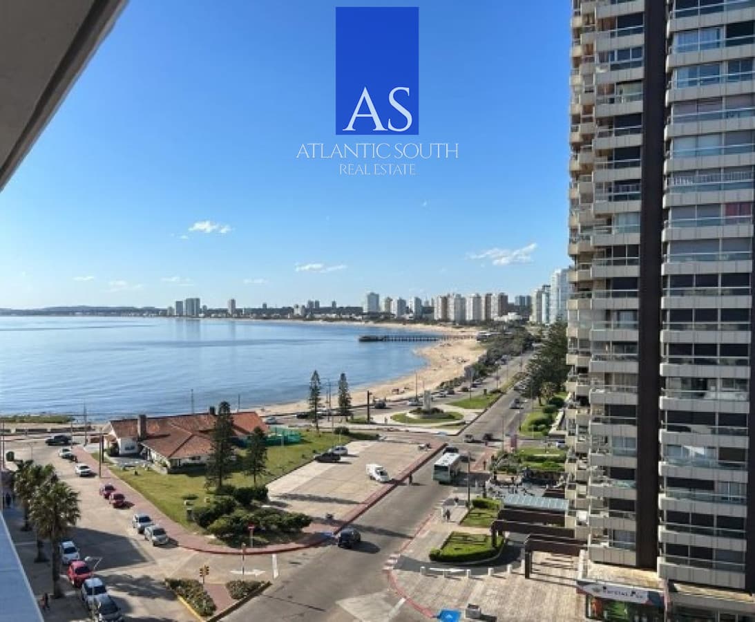 Apartamento 1 dormitorio con vista al mar y garage en Península