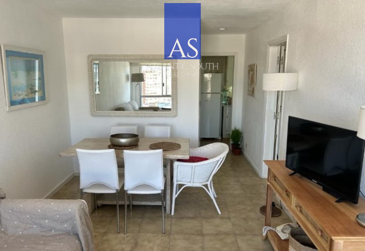 Apartamento 1 dormitorio con vista al mar y garage en Península