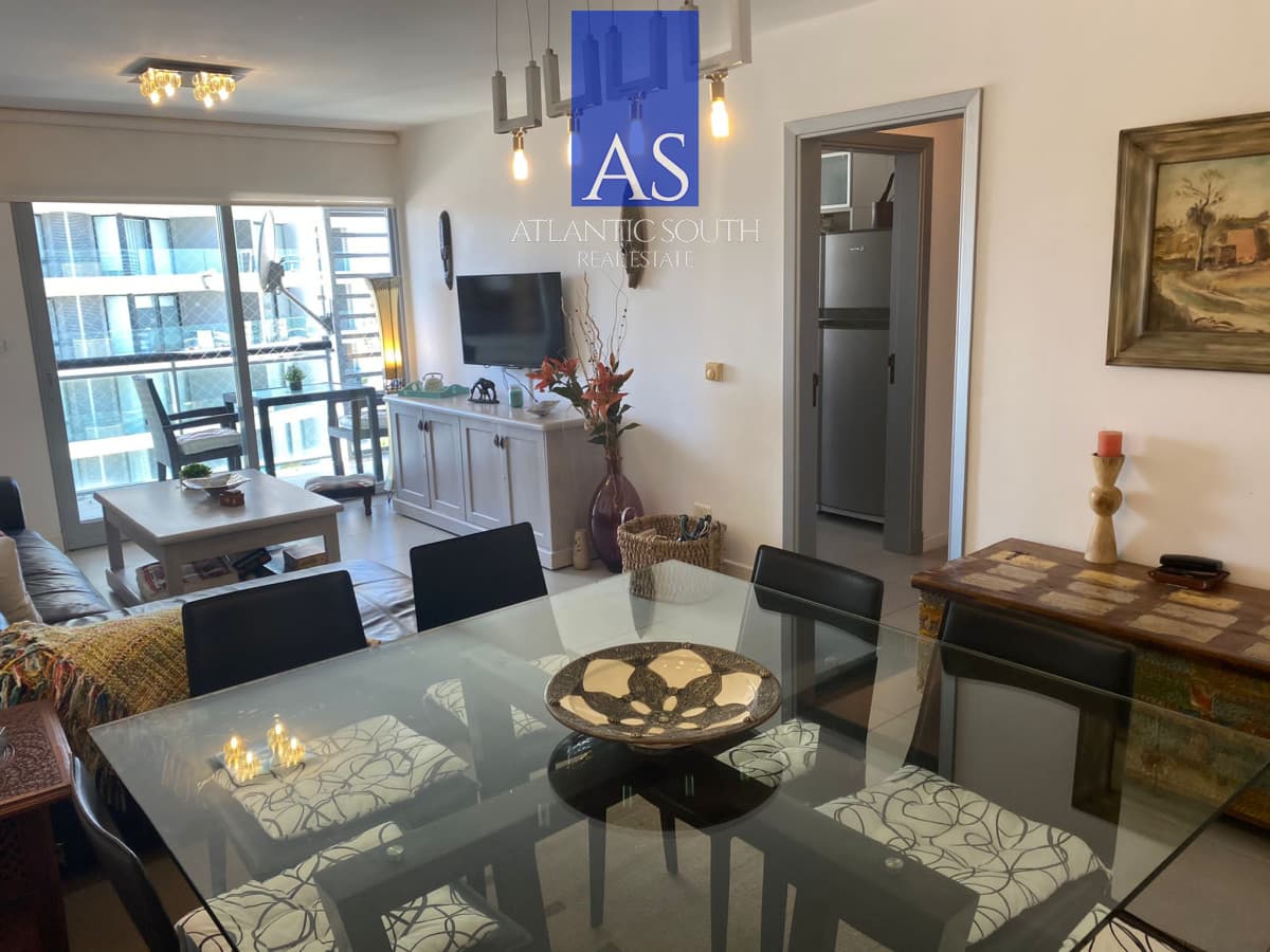 Apartamento moderno 2 dormitorios con parrillero espectacular vista y garage