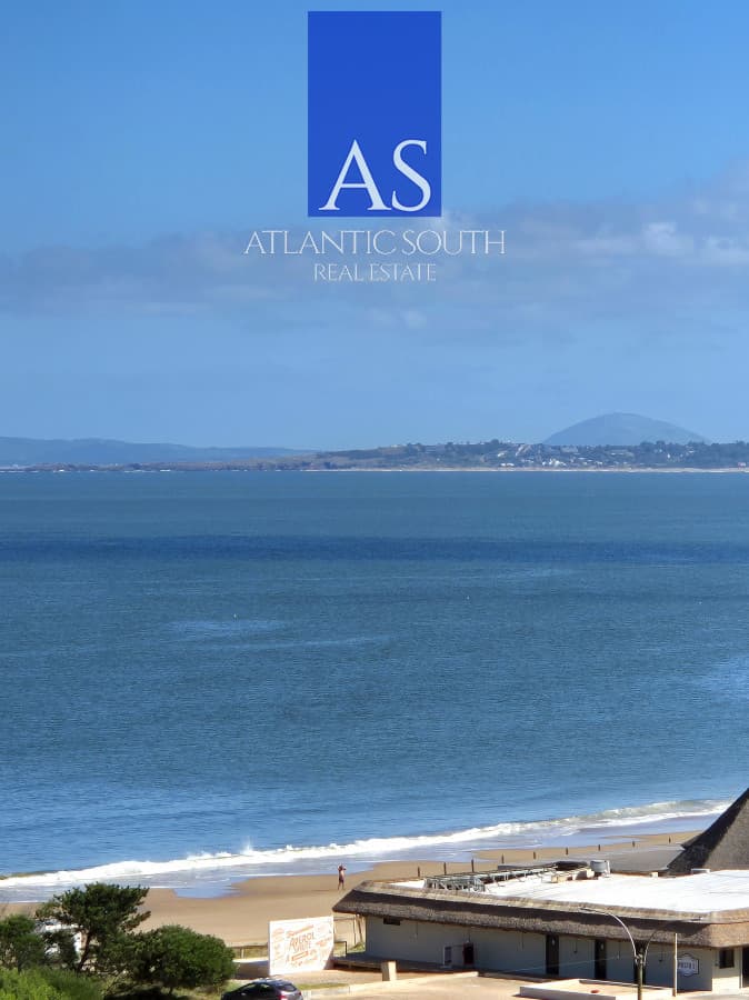Apartamento a estrenar venta 1 dormitorio frente a metros del mar terraza garage Playa Mansa Punta del Este