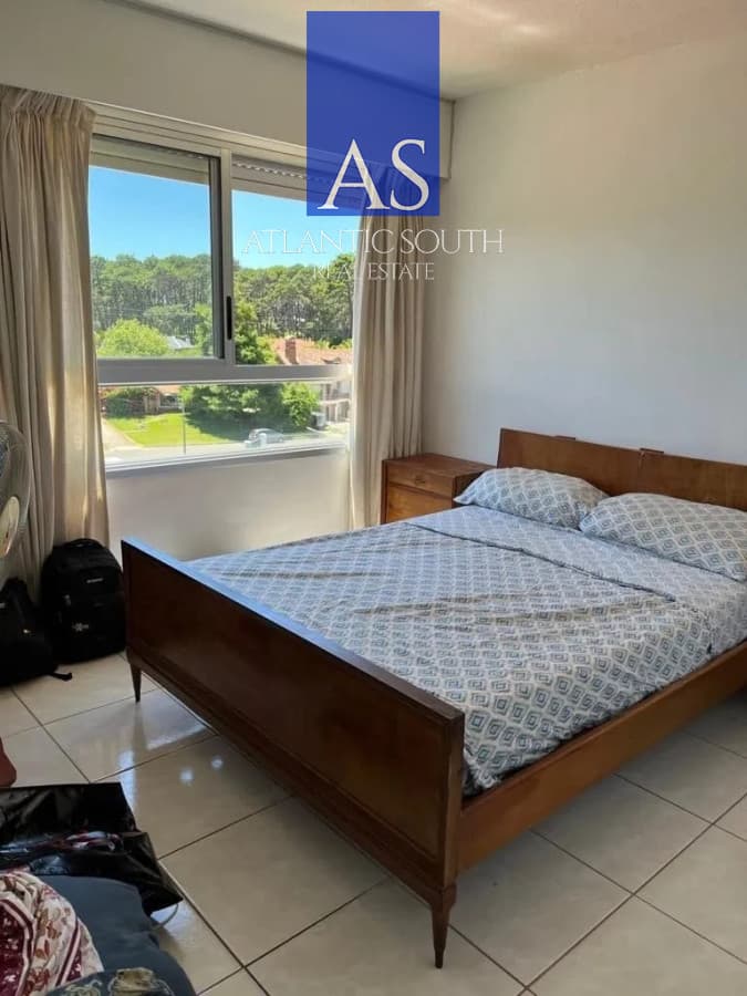 Apartamento 2 dormitorios en edificio con servicios