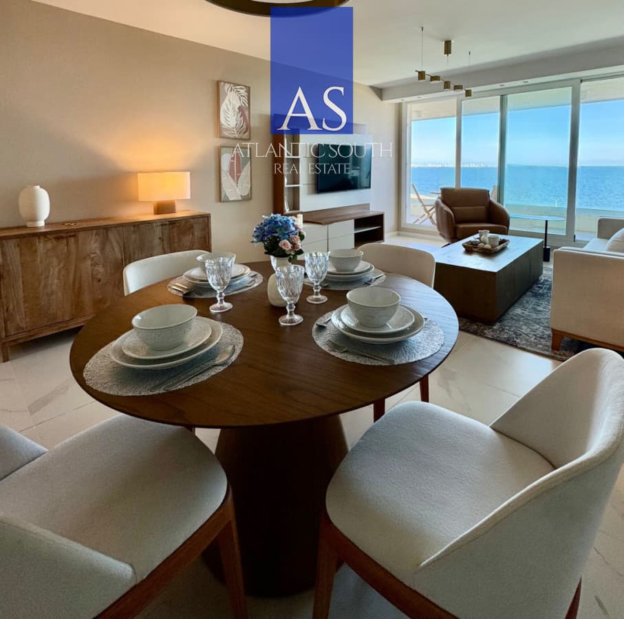 Exclusivo apartamento 2 suites con gran terraza y parrillero Playa Mansa Punta del Este