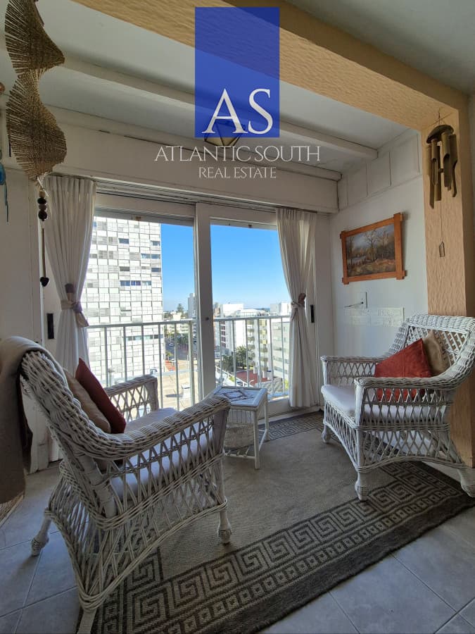 Apartamento de 1 dormitorio con vista parcial al mar semi reciclado Península