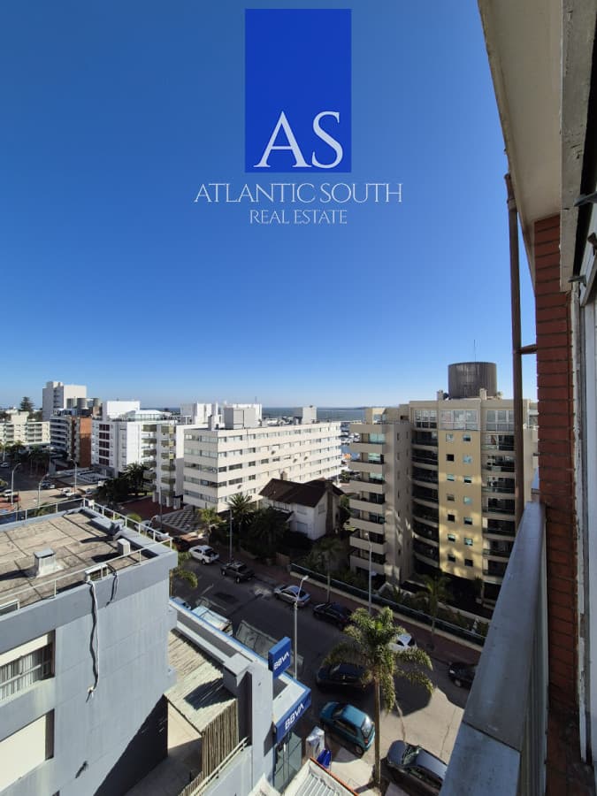 Apartamento de 1 dormitorio con vista parcial al mar semi reciclado Península