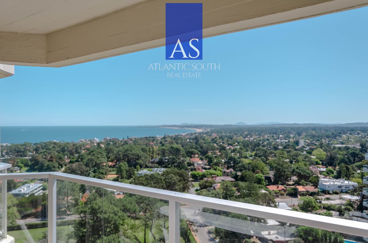 Apartamento de 2 dormitorios con vista al mar Punta del Este