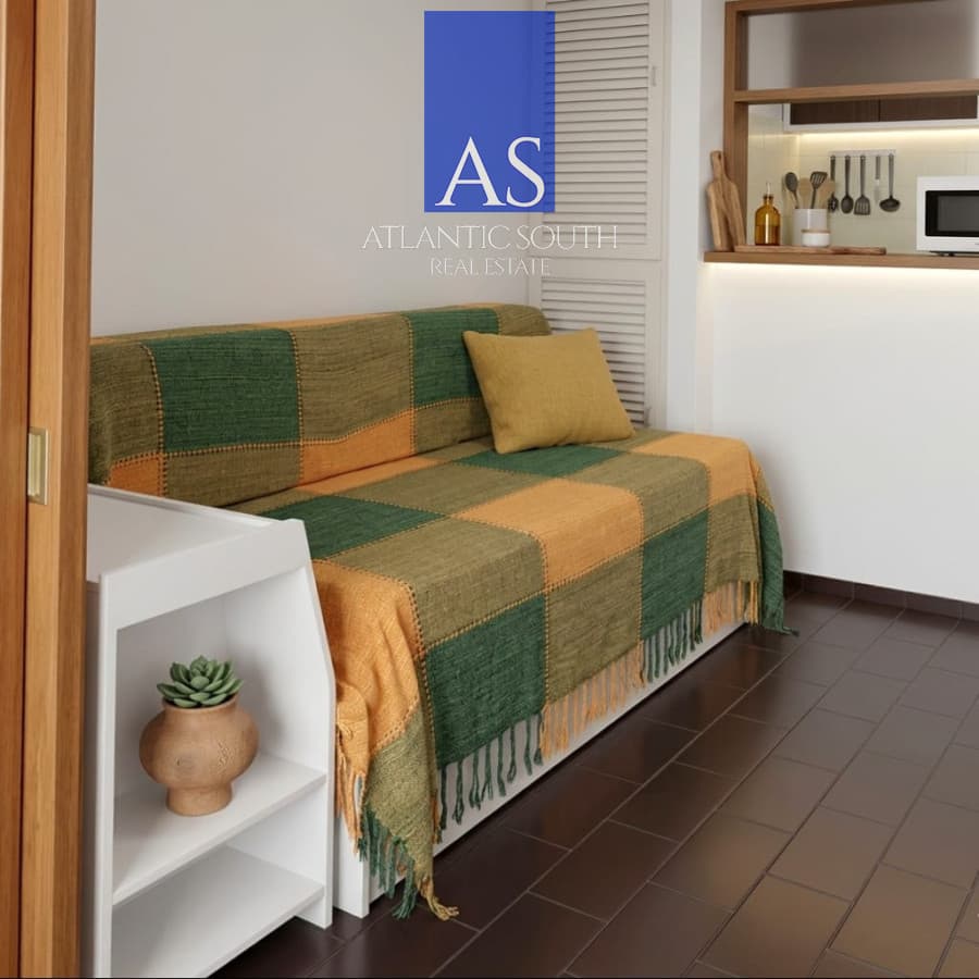 Apartamento con cochera en Península excelente ubicación