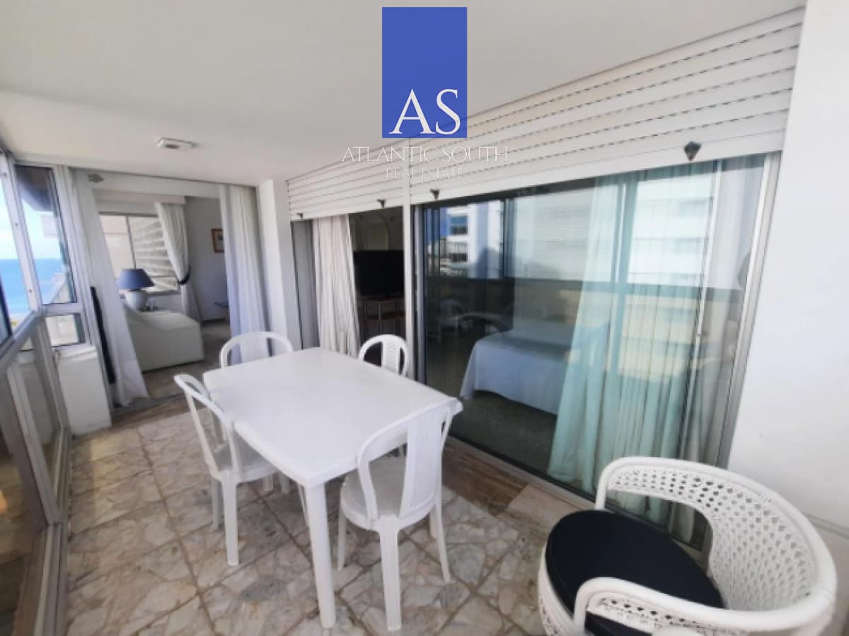 Apartamento de 2 dormitorios y dependencia en Mansa, Punta del Este