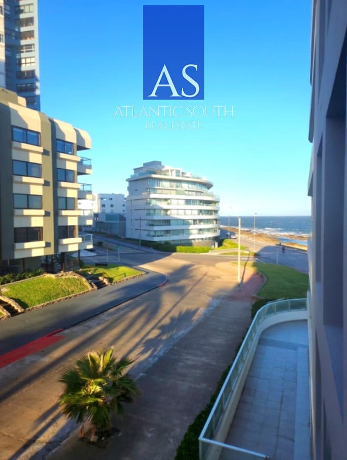Apartamento 1 dormitorio moderno terraza y garage a metros del mar Península