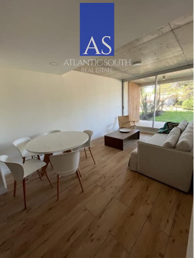 Apartamento de 2 dormitorios con amplia terraza