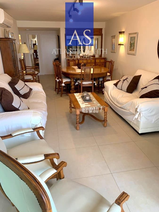 Apartamento reciclado 3 dormitorios primera linea Playa Brava