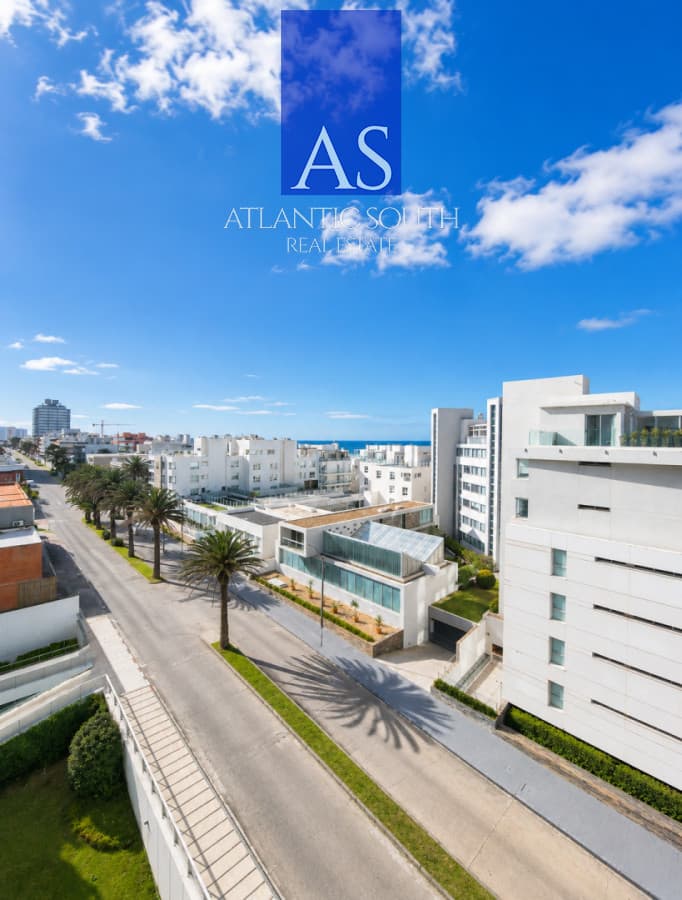 Planta de categoría de 3 suites reciclada frente al mar en Península