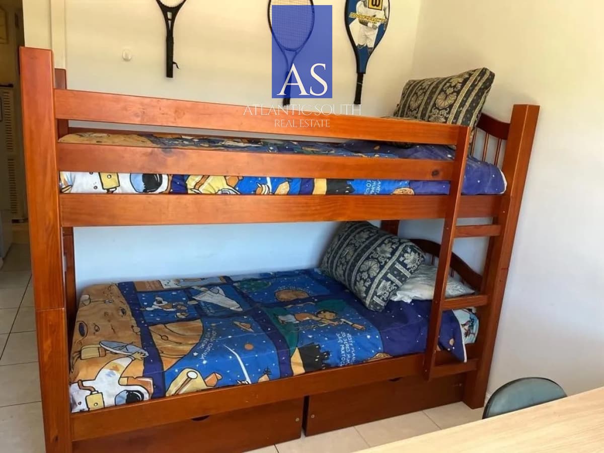 Apartamento 2 dormitorios en edificio con servicios