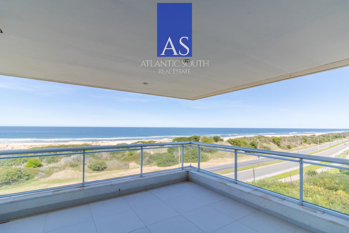 Apartamento en Punta del Este, Brava