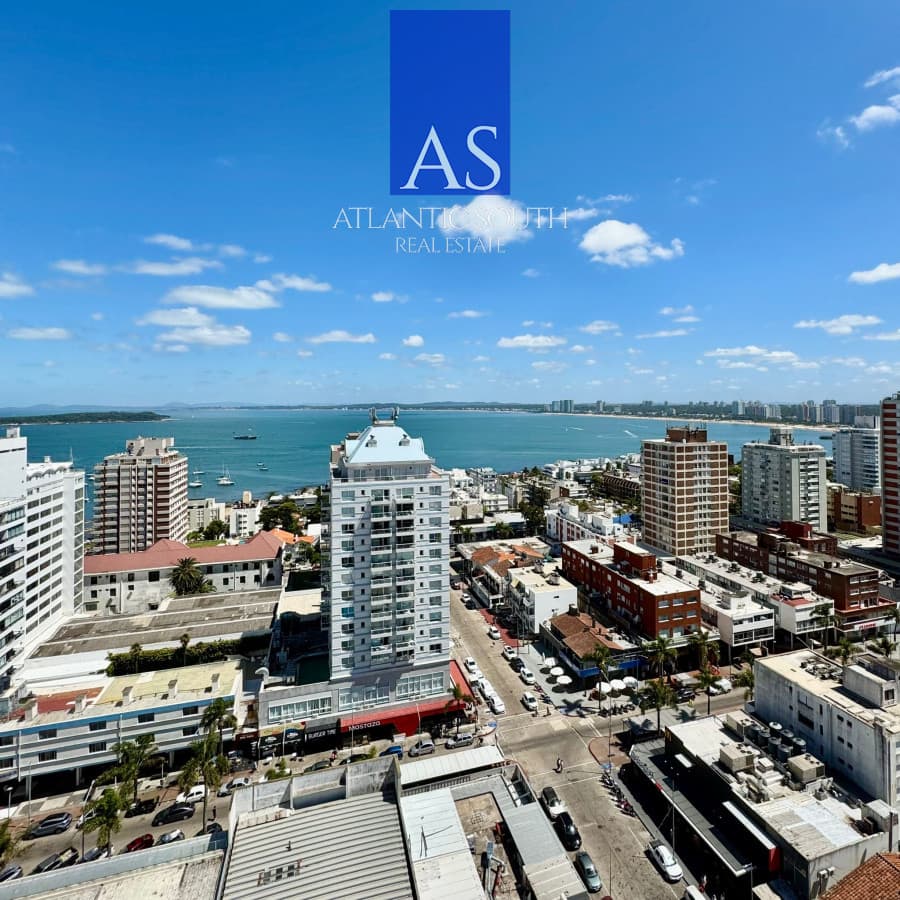 Apartamento de 4 dormitorios en península con excelente vista al mar