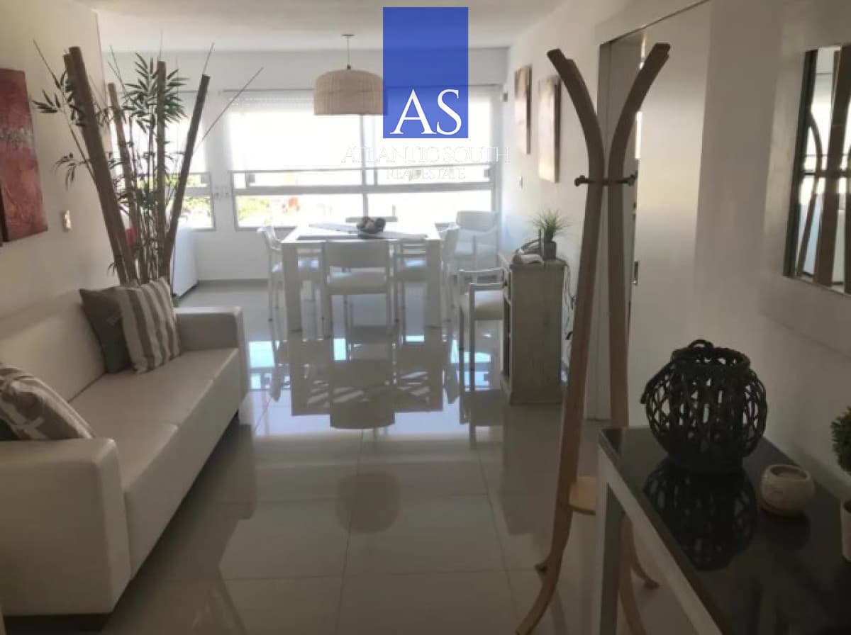 Apartamento 2 dormitorios con vista al puerto en Punta del Este