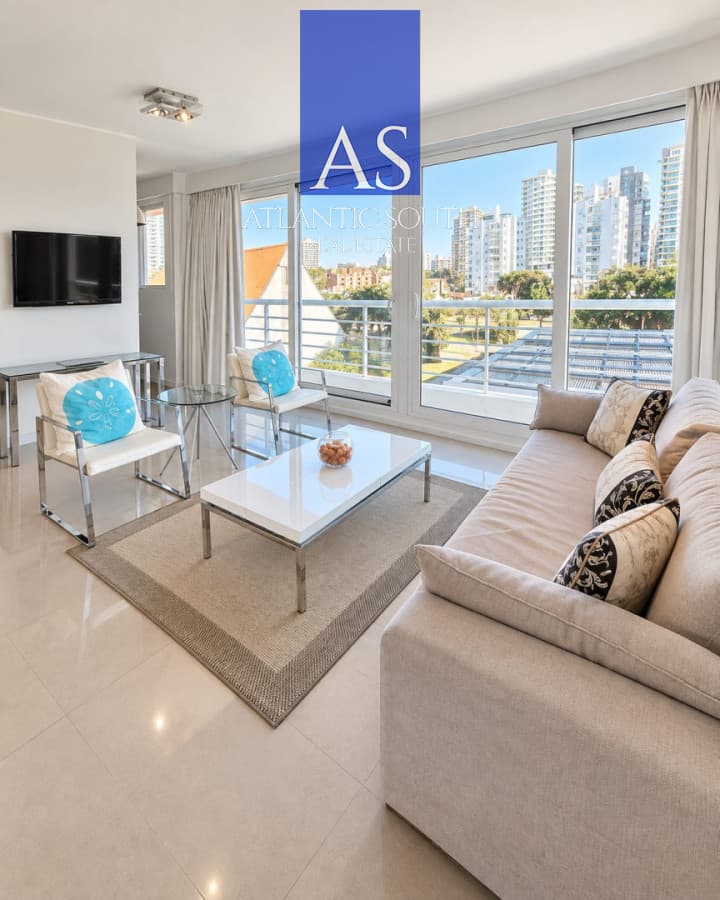 Apartamento en venta y alquiler a 50 metros del mar en Playa Mansa