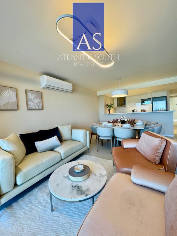 Exclusivo apartamento 2 suites con gran terraza y parrillero Playa Mansa Punta del Este