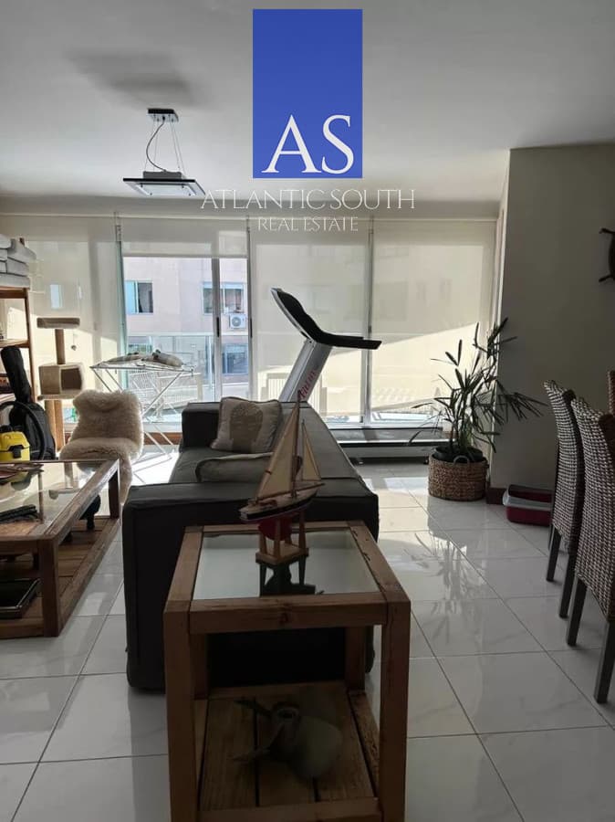 Apartamento frente al mar 3 dormitorios Playa Mansa Pinares Punta del Este