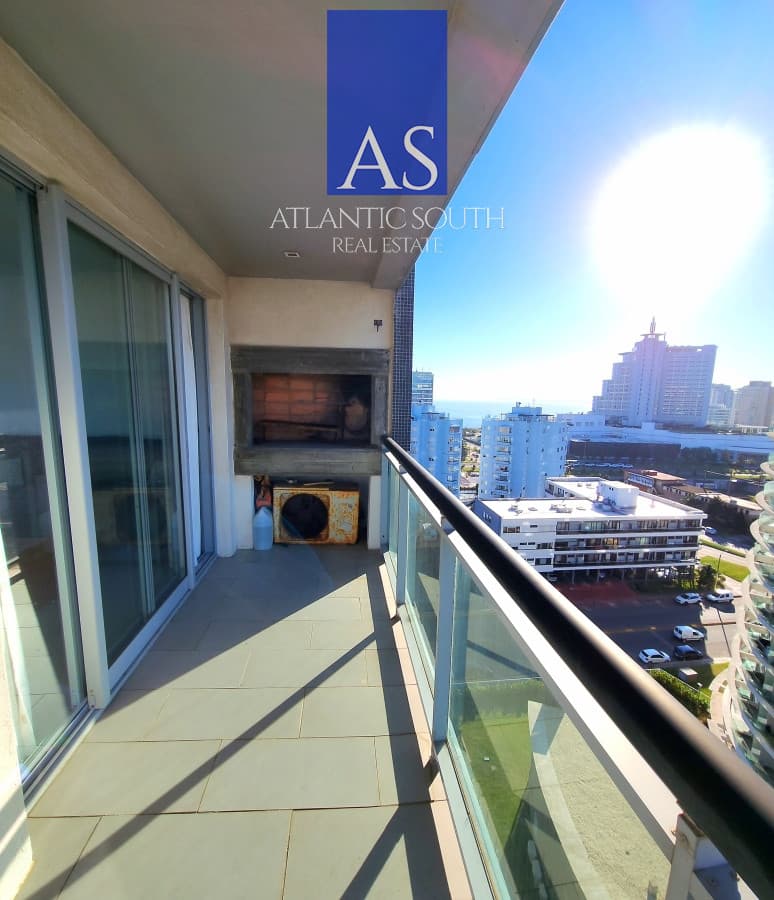 Apartamento moderno 2 dormitorios con parrillero espectacular vista y garage