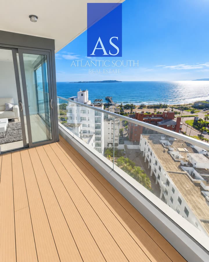 Apartamento de 3 suites frente al mar en Playa Mansa, Punta del Este