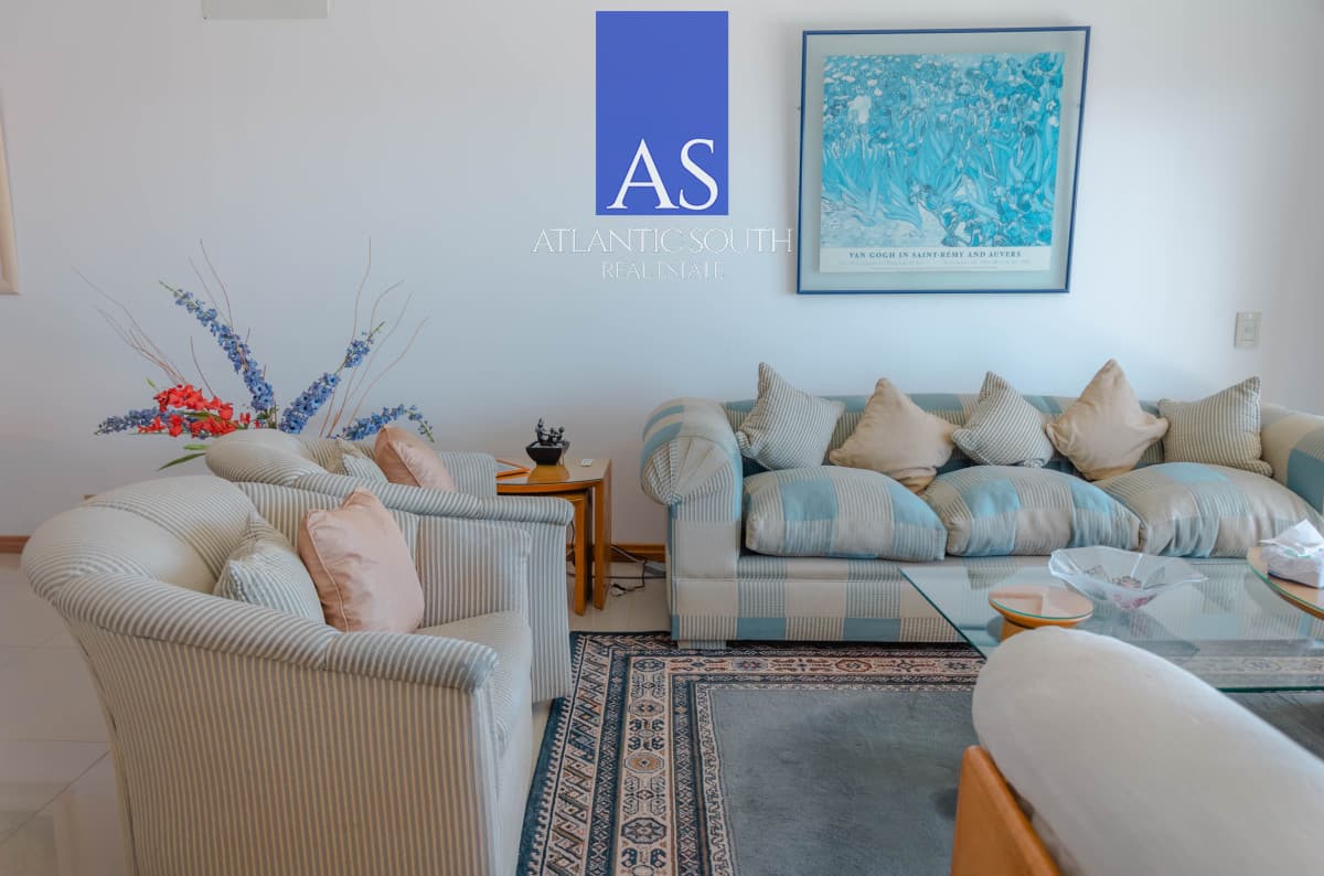 Apartamento de 2 dormitorios con vista al mar Punta del Este