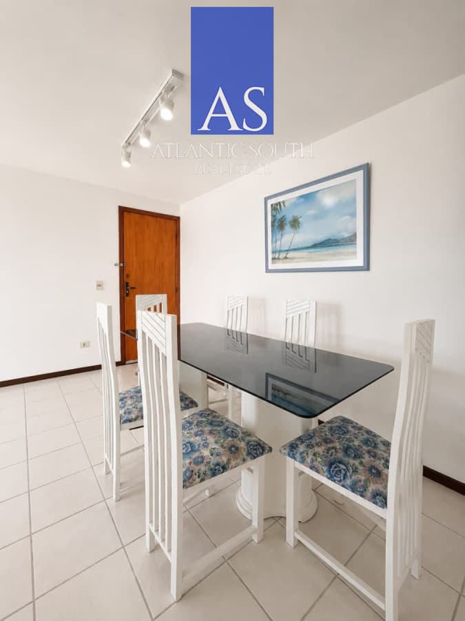 Pent house en venta con parrillero propio y vista en Punta del Este