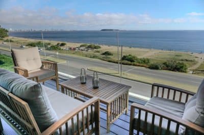 Apartamento en venta casia  estrenar con garage a 50 metros del mar en Punta del Este