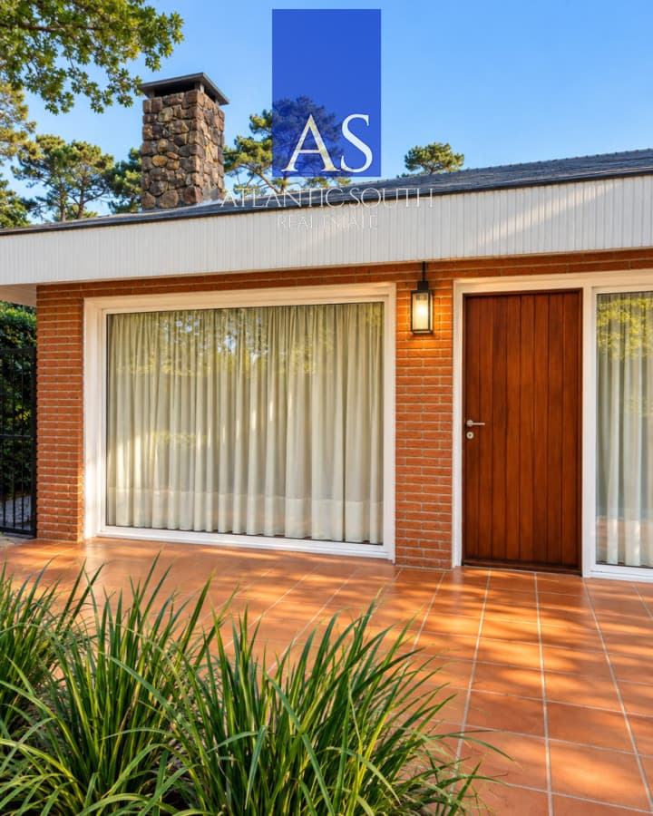 CASA CON JARDÍN A 600 METROS DEL MAR
