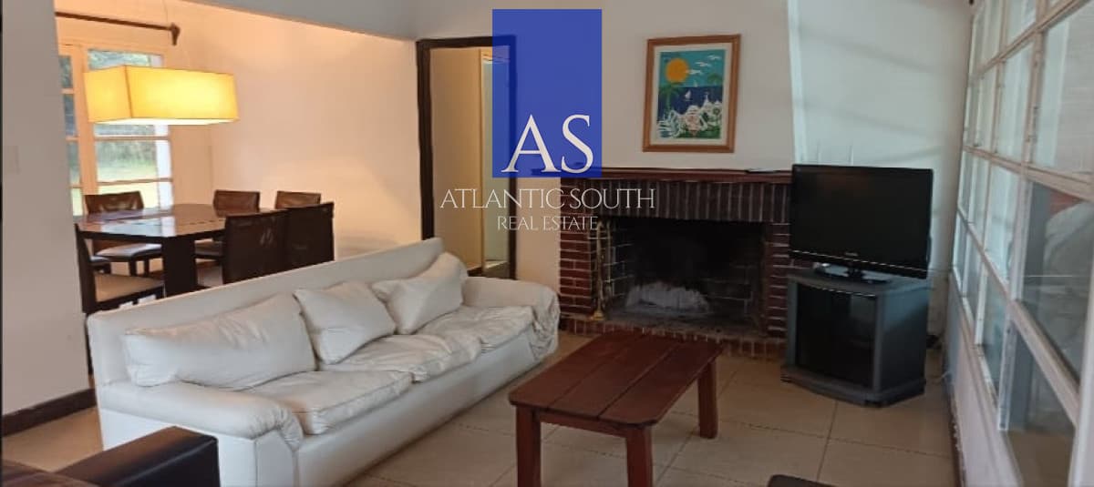 Casa de 4 dormitorios 3 baños  en Nuevo Cantegril
