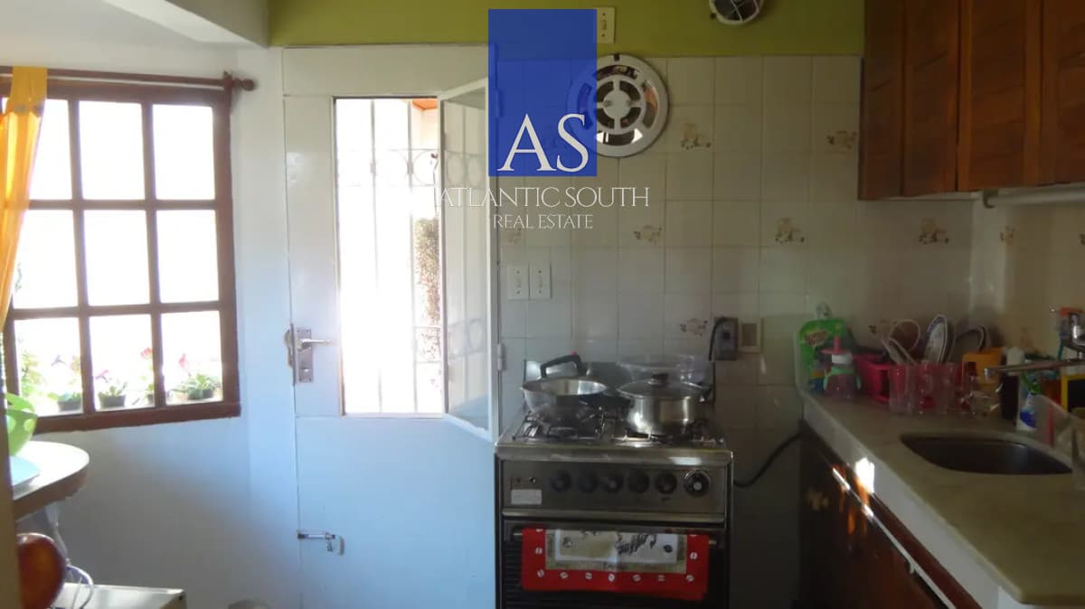 venta Casa de 3 dormitorios construcción tradicional Playa Mansa Pinares