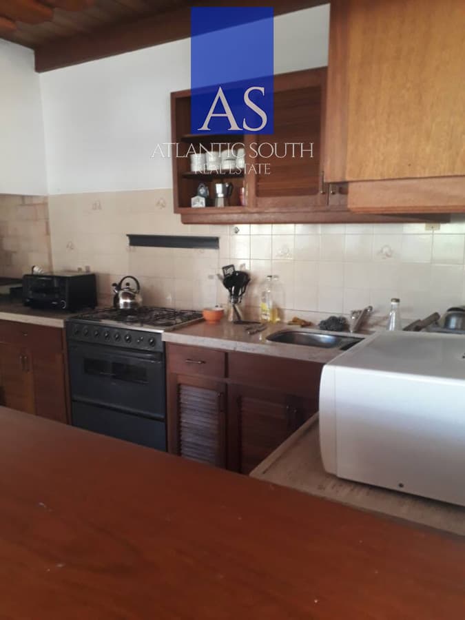 VENTA Y ALQUILER : CASA EN PINARES PUNTA DEL ESTE