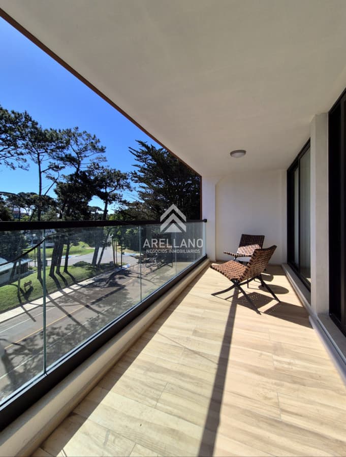 Apartamento ID.6124 - Venta apartamento 1 dormitorio casi a estrenar 200mts del mar Playa Mansa