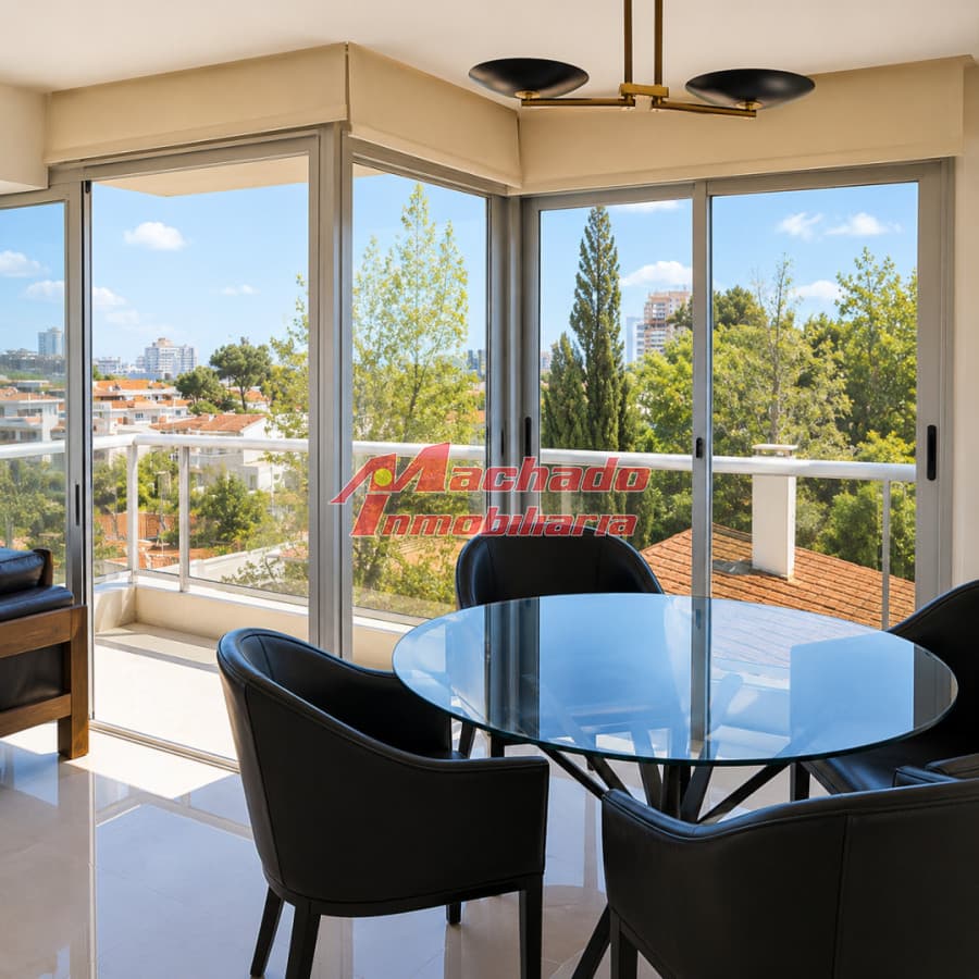 Apartamento en venta de dos dormitorios, ed. con servicios Aydi Grill