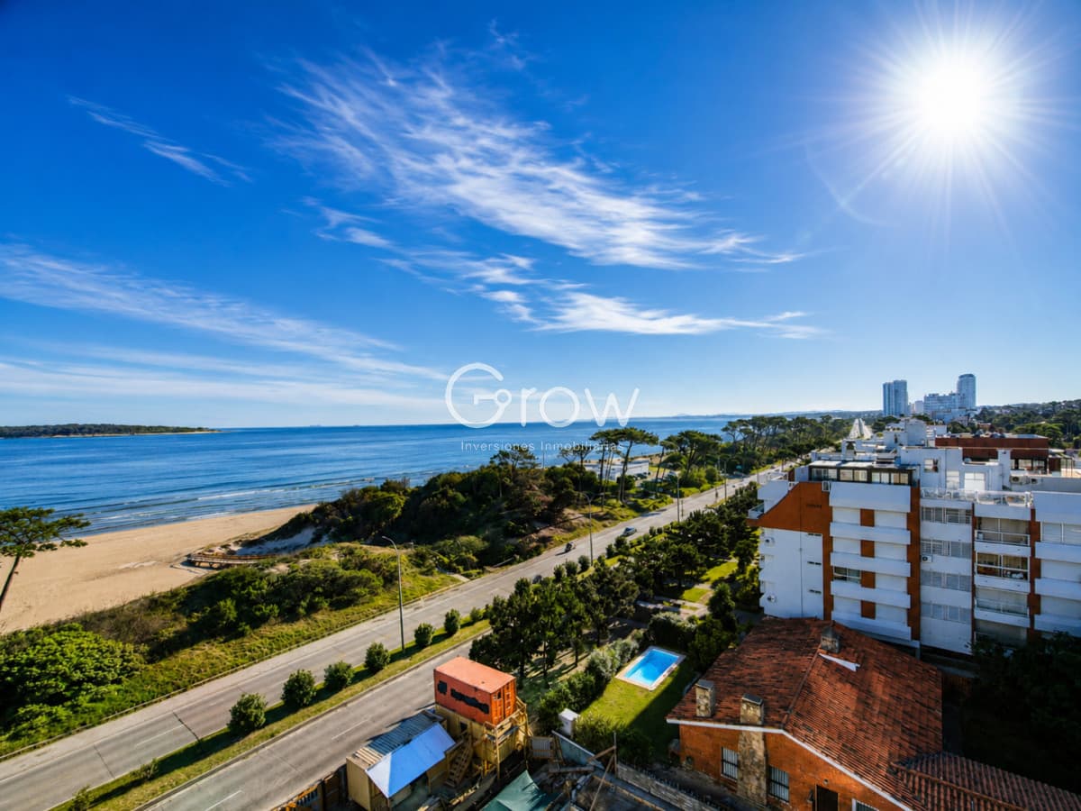 Apartamento de 1 dormitorio con vista al mar y espectaculares atardeceres en Playa Mansa