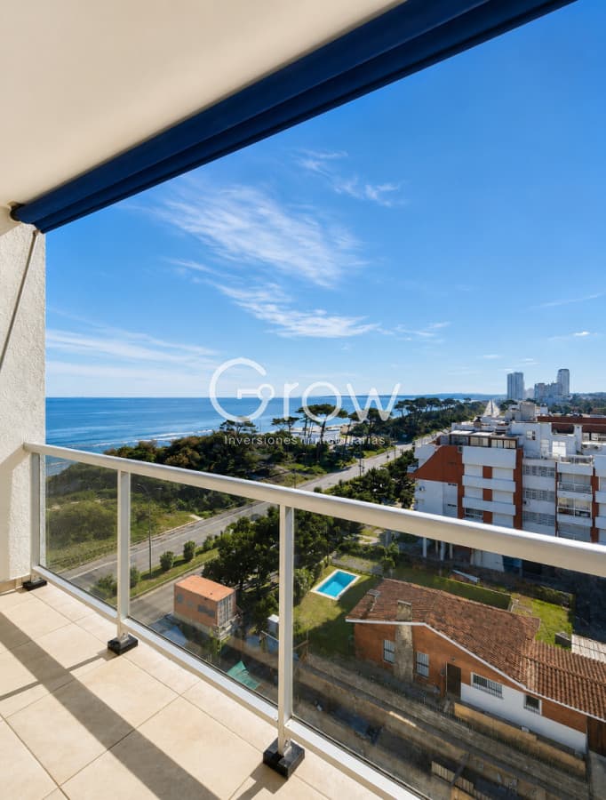 Apartamento de 1 dormitorio con vista al mar y espectaculares atardeceres en Playa Mansa
