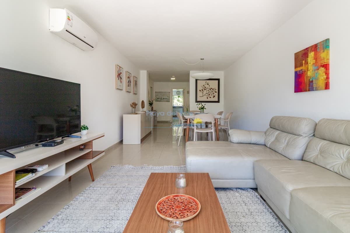 PENTHOUSE en el Golf 3 dormitorios 3 baños, gran barbacoa propia, garage y amenities - Inmobiliaria Playa del Este