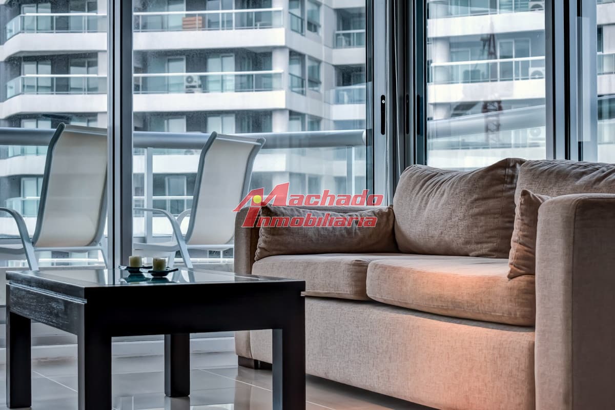 Alquiler de apartamento de dos dormitorios en Punta del Este