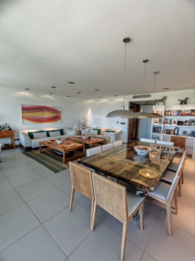 Tiburón Terrazas Barra, APTO en venta de 3 dormitorios. Amplios espacios y su excelente distribución !!
